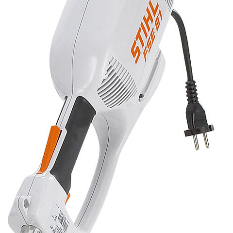 Miękki uchwyt absorbujący wibracje w kosie elektrycznej STIHL FSE 71