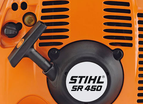 Automatyczny regulator gazu w opryskiwaczu spalinowym STIHL SR 200 