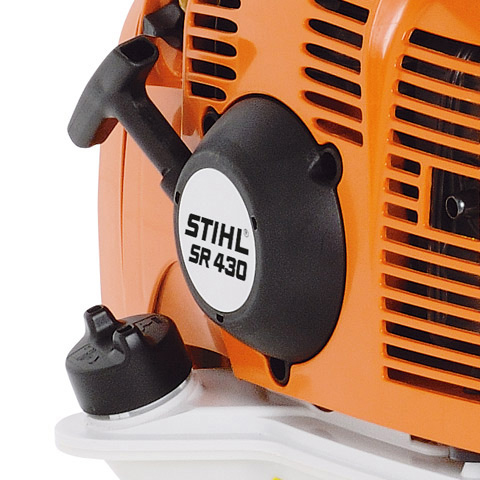 Płynne uruchamianie urządzenia dzięki systemowi STIHL ElastoStart System STIHL ElastoStart w opryskiwaczu spalinowym SR 450