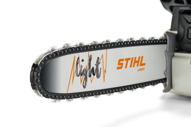 Pilarka łańcuchowa - zabawka na baterie STIHL