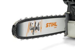 Pilarka łańcuchowa - zabawka na baterie STIHL